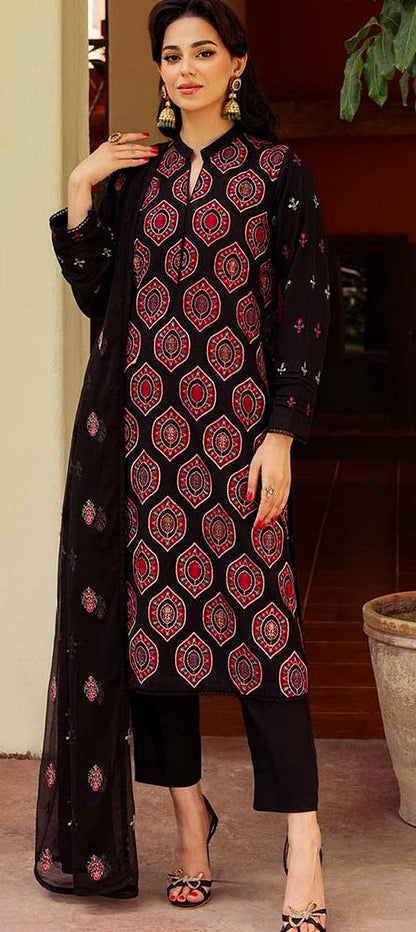 Bareeze summer collection lawn 3 piece Upto 50%off