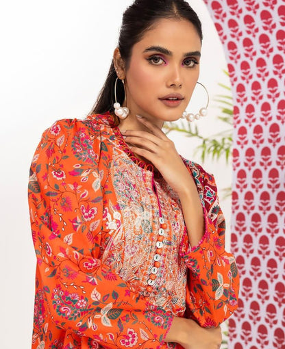 Shop Khaadi Women's khaddar 3piece printed Suits save 35% off